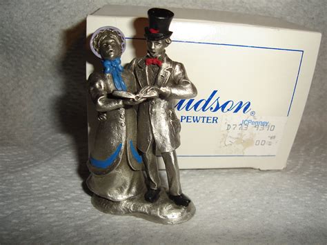 3k) 26. . Hudson pewter figurines